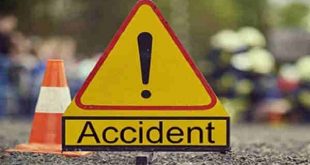 Two people died after the tractor collapses;
